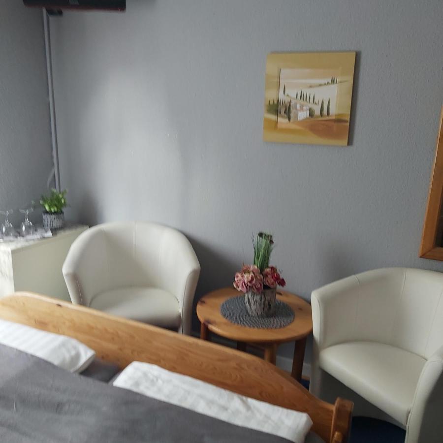 Kleine Altstadt Oase Apartment แบร์นคาสเทล-คืสท์ ภายนอก รูปภาพ