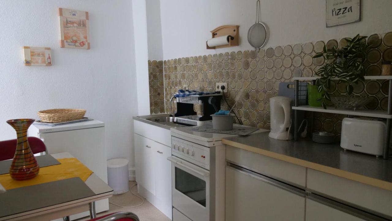 Kleine Altstadt Oase Apartment แบร์นคาสเทล-คืสท์ ภายนอก รูปภาพ